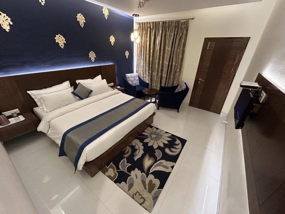 Hotel Gautam Lonavala Exteriér fotografie