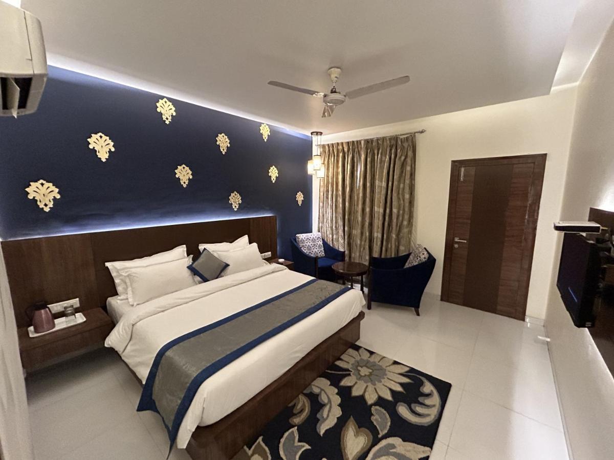 Hotel Gautam Lonavala Exteriér fotografie